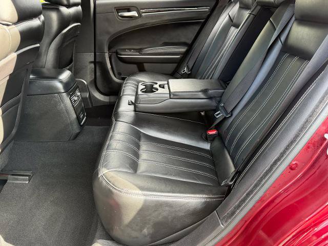 Used 2019 Chrysler 300 S RWD image 9
