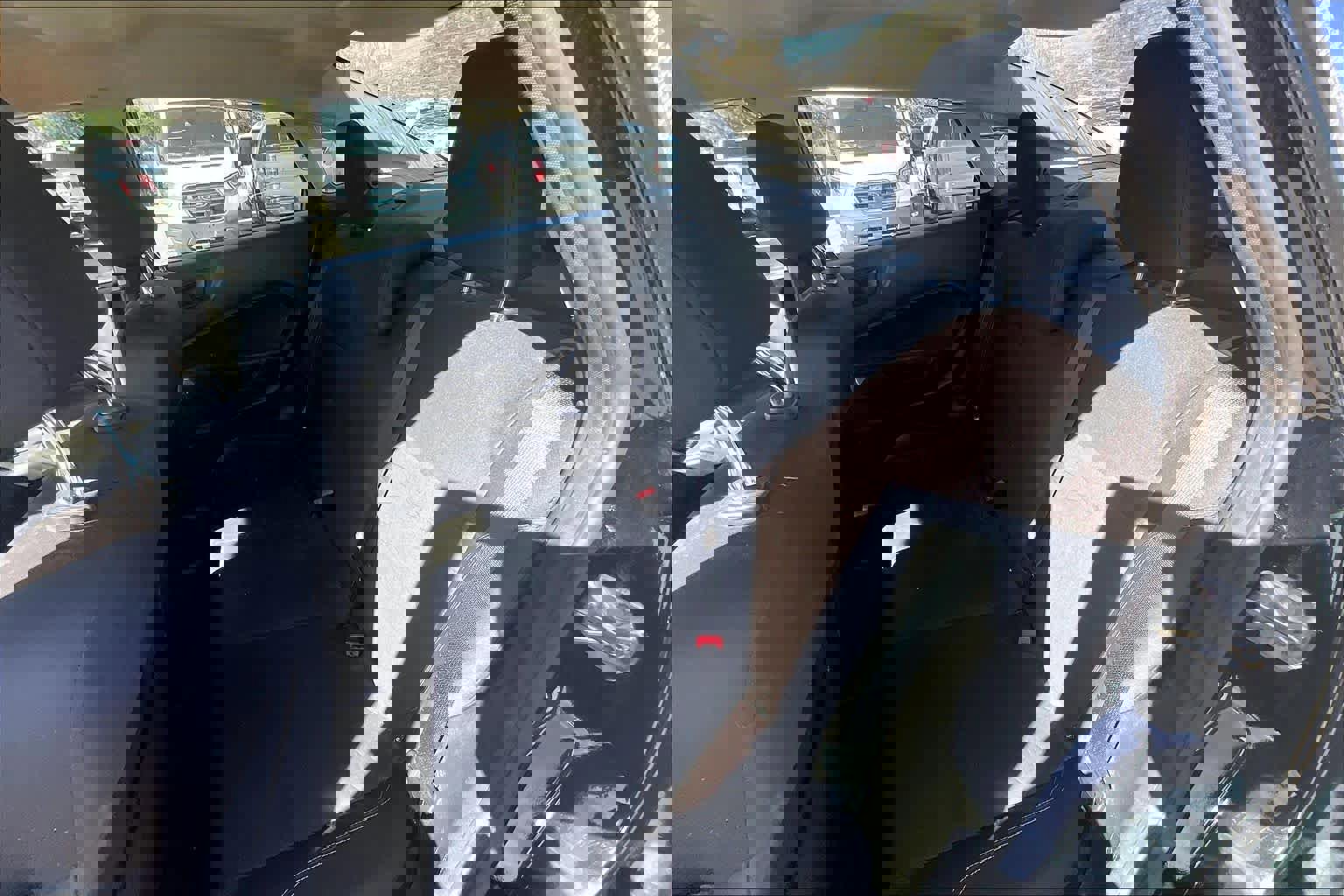 Certified 2017 Ford Fiesta SE image 21