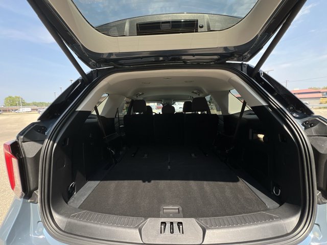 Certified 2026 Ford Explorer Active AWD/4WD image 25