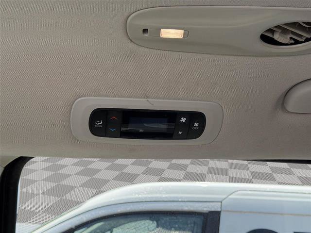 Used 2023 Chrysler Voyager LX FWD image 19