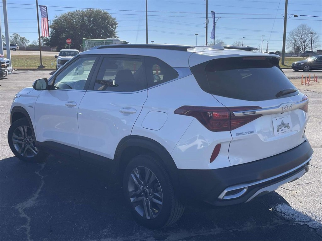 Used 2022 Kia Seltos S image 3