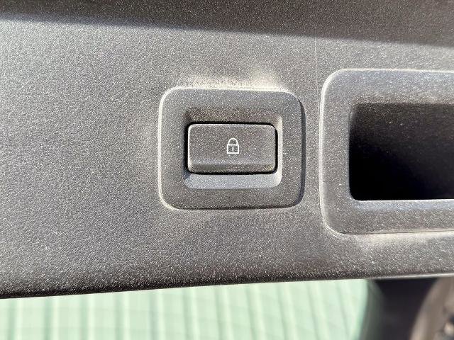 Used 2021 MAZDA CX-30 AWD 2.5 S w/ Preferred Package image 16