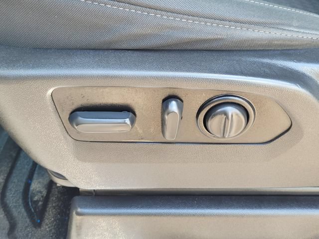 Used 2022 Chevrolet Silverado 2500 LT w/ Convenience Package AWD/4WD image 22
