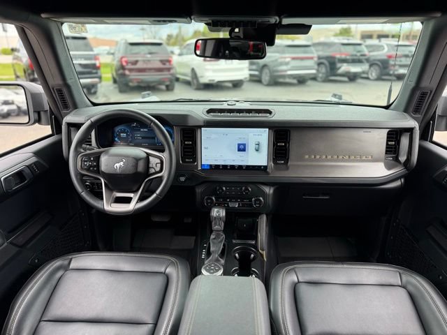 Certified 2025 Ford Bronco Badlands AWD/4WD image 2