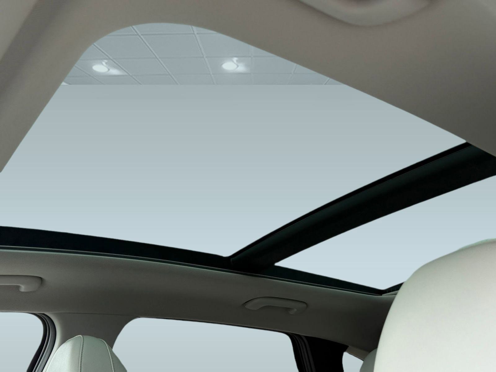 Used 2023 Hyundai Tucson Limited image 15