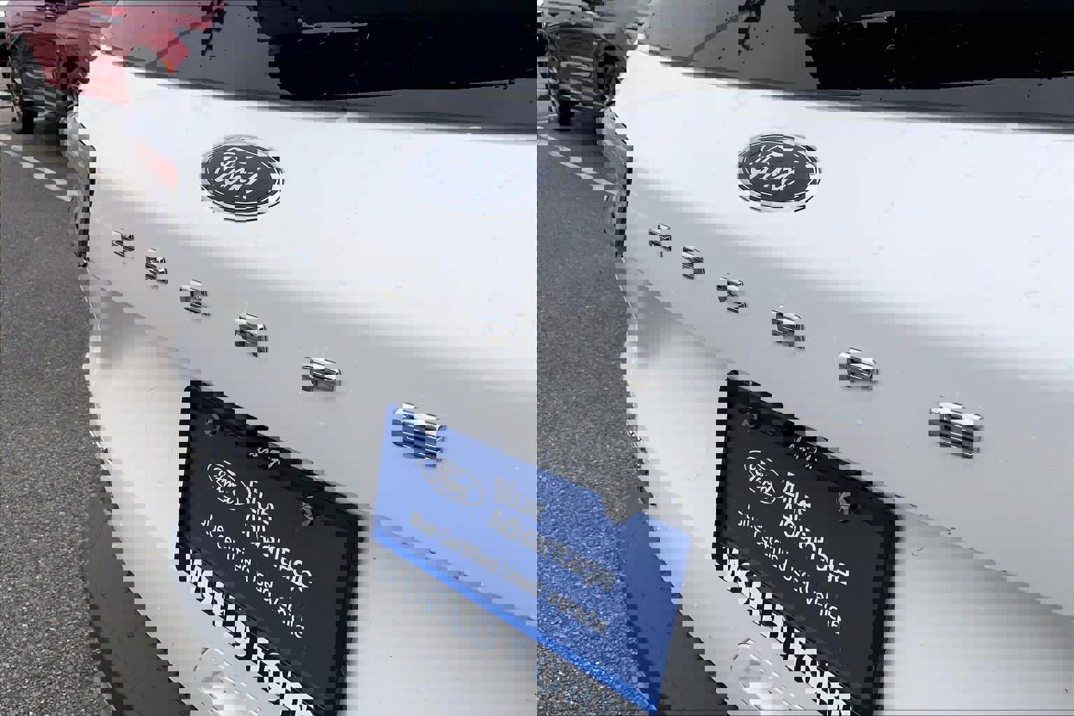 Certified 2022 Ford Escape SEL image 30