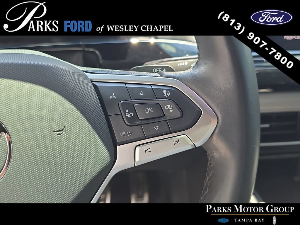 Used 2024 Volkswagen Atlas Cross Sport SEL R-Line AWD/4WD image 30