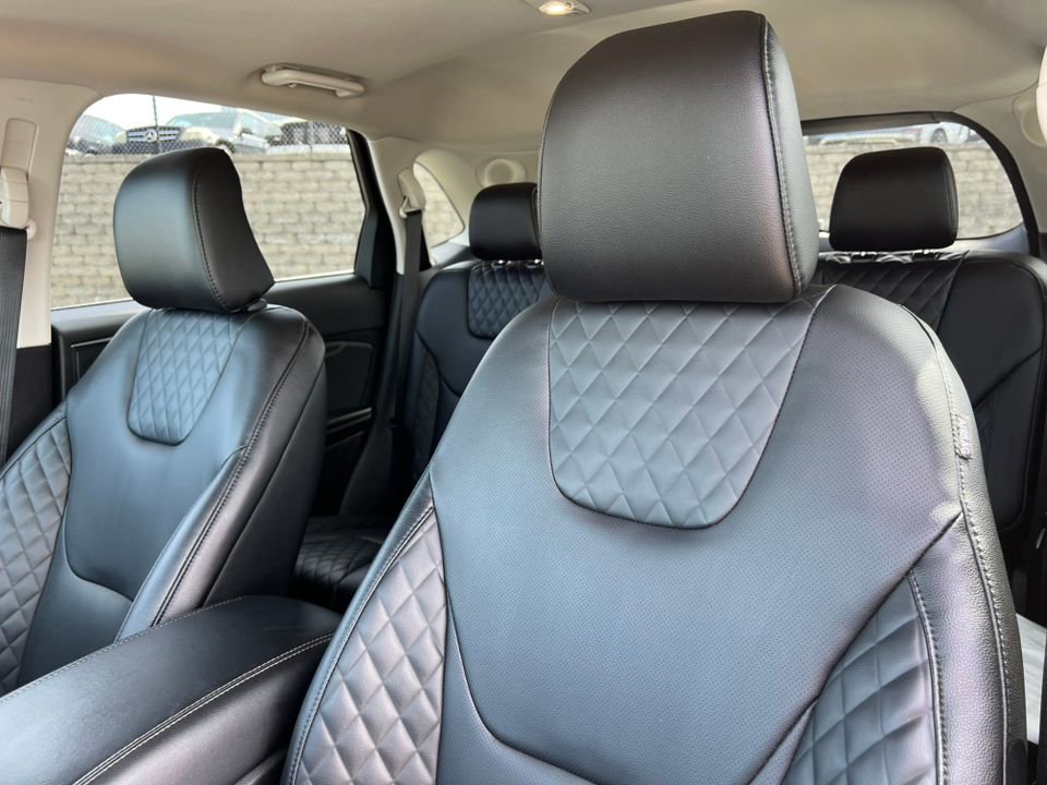 Certified 2024 Ford Edge Titanium w/ Equipment Group 301A AWD/4WD image 14