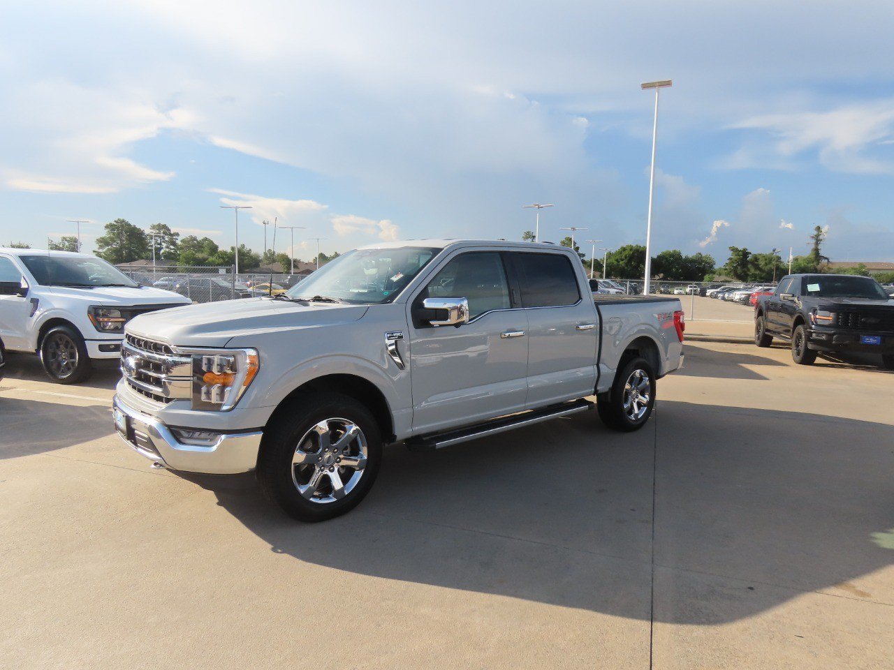 Certified 2023 Ford F150 Lariat w/ Trailer Tow Package AWD/4WD image 2