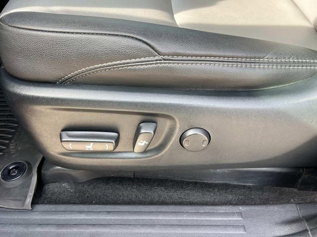 Used 2023 Toyota 4Runner SR5 Premium w/ Moonroof Package image 24