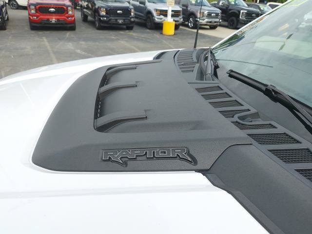 Certified 2023 Ford F150 Raptor w/ Raptor Carbon Fiber Package AWD/4WD image 13