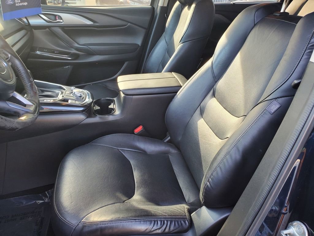 Used 2018 MAZDA CX-9 Touring w/ Touring Premium Package image 12