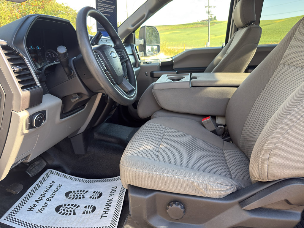 Certified 2019 Ford F350 XLT w/ Camper Package AWD/4WD image 14