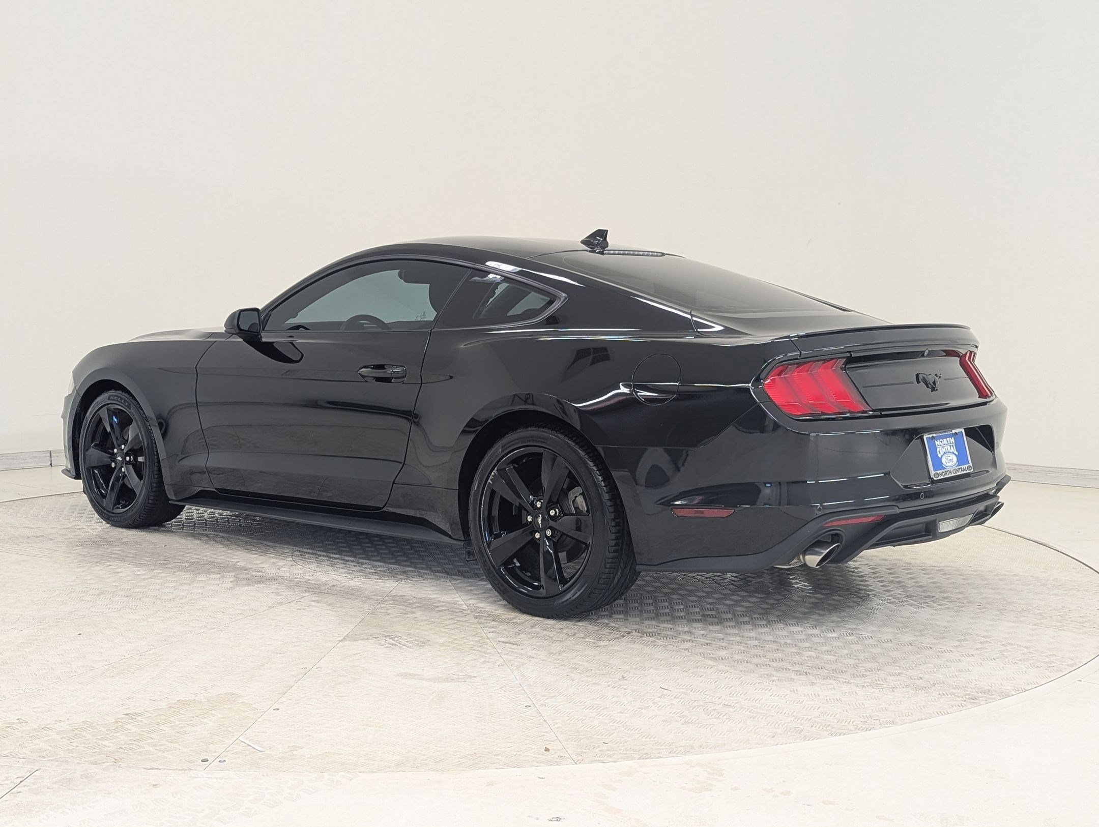 Certified 2022 Ford Mustang Coupe w/ Equipment Group 101A image 3