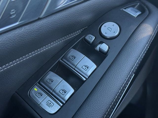 Used 2021 BMW X7 xDrive40i w/ M Sport Package image 25