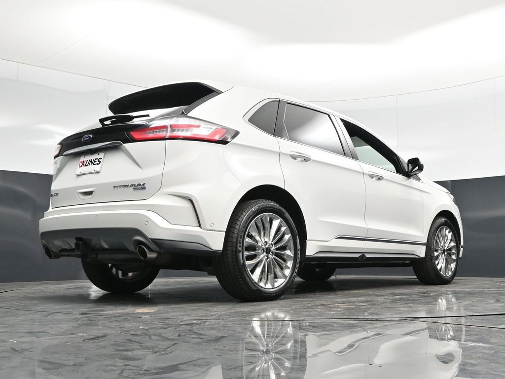 Certified 2020 Ford Edge Titanium w/ Equipment Group 301A AWD/4WD image 46