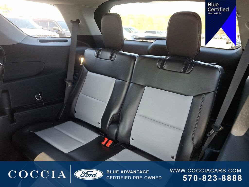 Certified 2023 Ford Explorer XLT w/ Equipment Group 202A AWD/4WD image 10