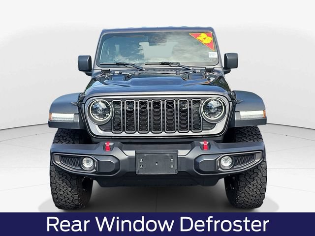 Used 2025 Jeep Wrangler Unlimited Rubicon AWD/4WD image 10