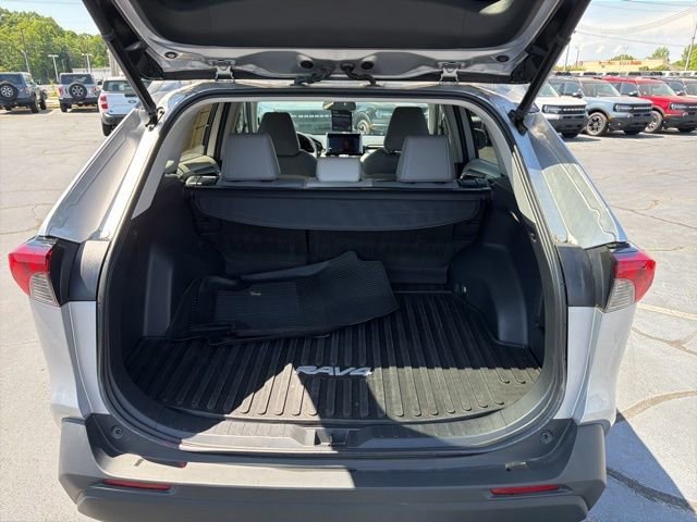 Used 2023 Toyota RAV4 XLE Premium AWD/4WD image 11