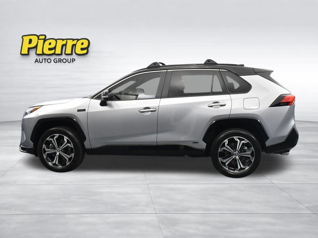 Used 2024 Toyota RAV4 XSE w/ Weather Package image 2