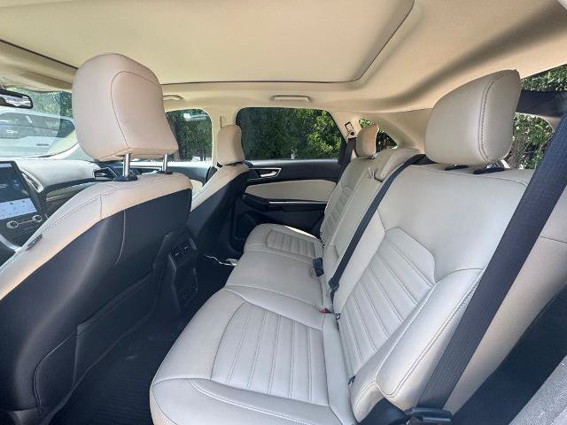 Certified 2022 Ford Edge SEL w/ Convenience Package AWD/4WD image 8