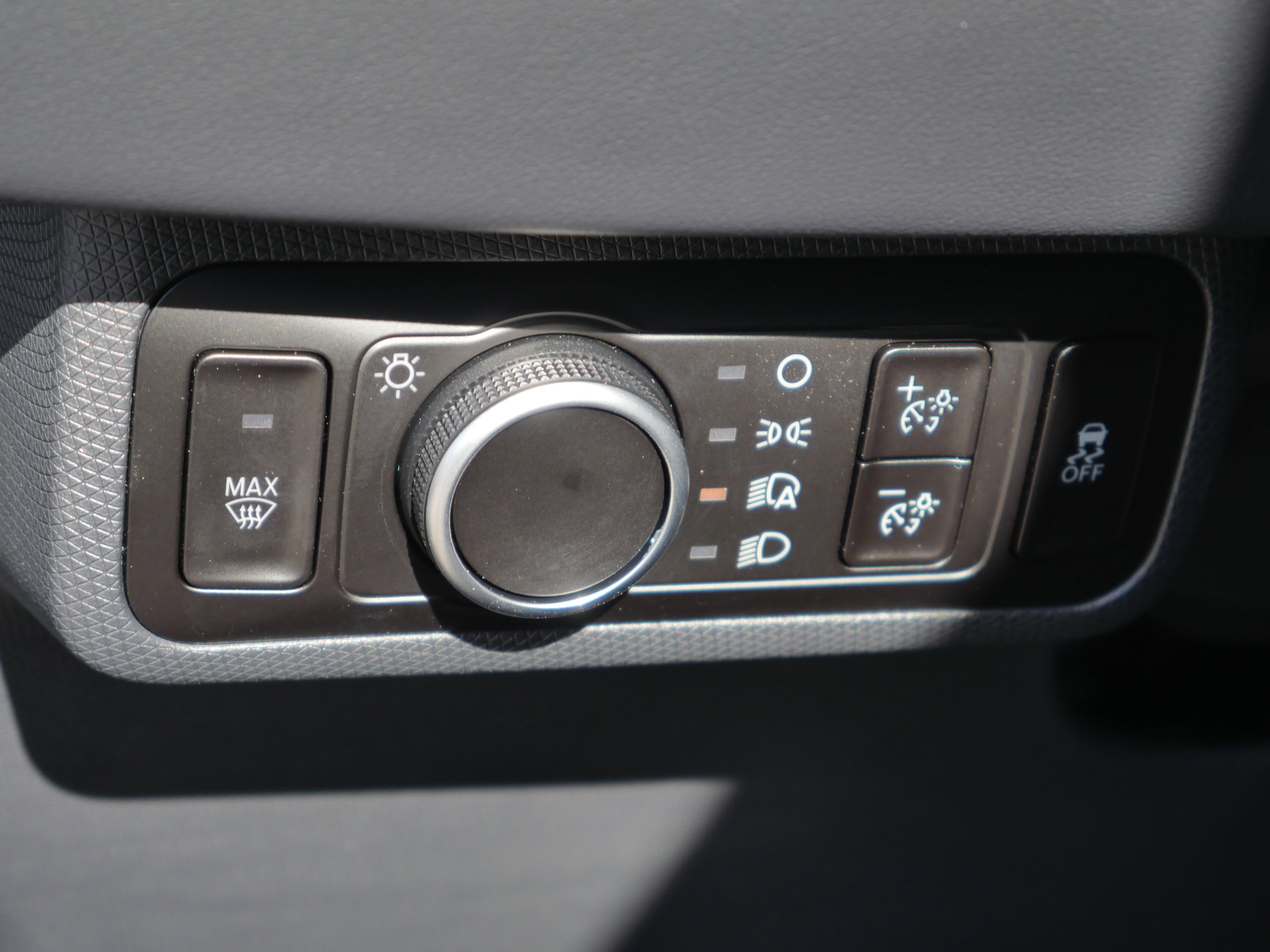 Certified 2025 Ford Mustang Mach-E Premium w/ Interior Protection Package AWD/4WD image 6