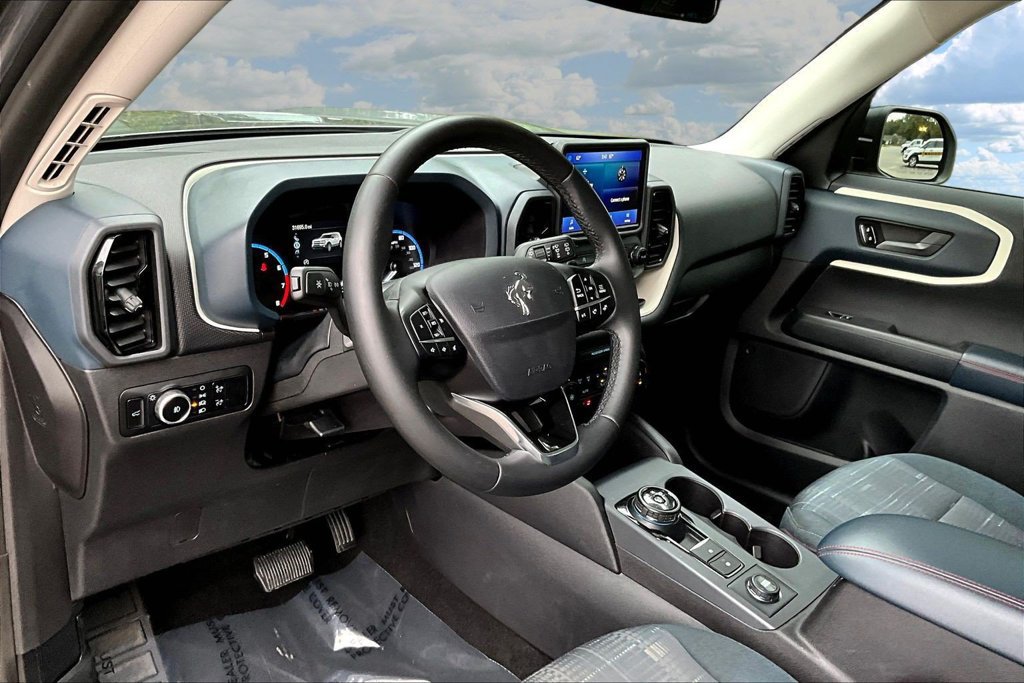 Certified 2024 Ford Bronco Sport Heritage w/ Heritage Convenience Package AWD/4WD image 19