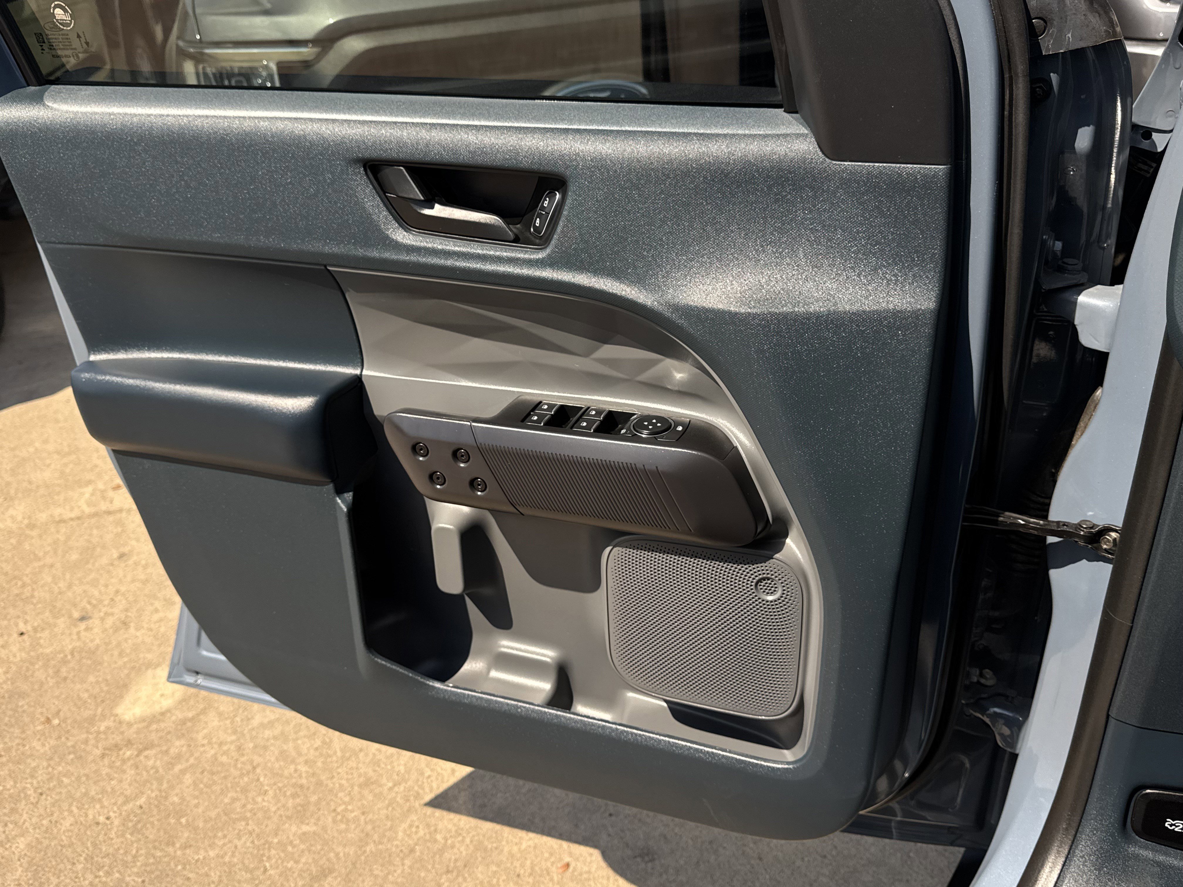 Certified 2024 Ford Maverick Tremor w/ Tremor Off-Road Package image 26