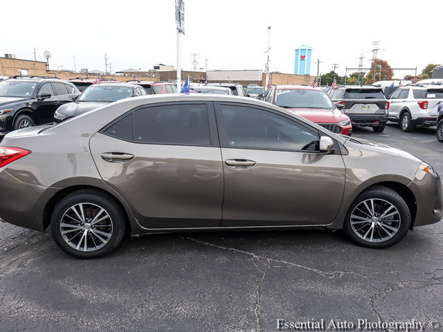 Used 2017 Toyota Corolla LE FWD image 9