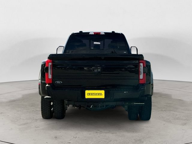Certified 2025 Ford F450 Platinum AWD/4WD image 4