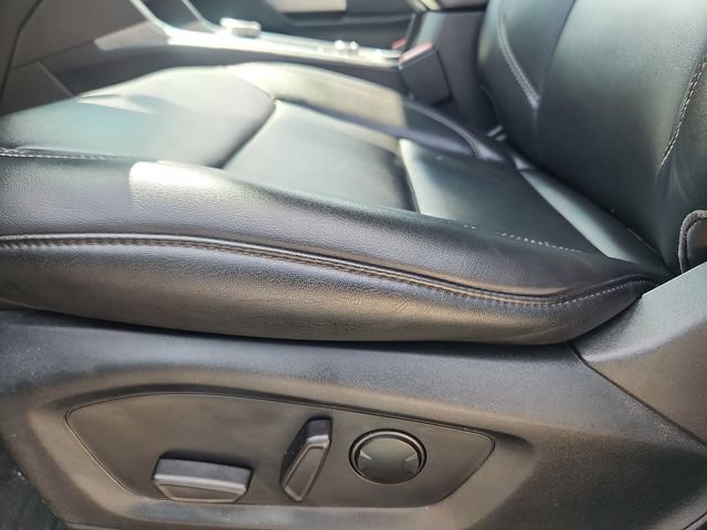 Certified 2023 Ford Explorer XLT w/ Equipment Group 202A AWD/4WD image 22