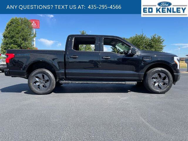 Certified 2022 Ford F150 Lightning XLT w/ Tow Technology Package AWD/4WD image 31