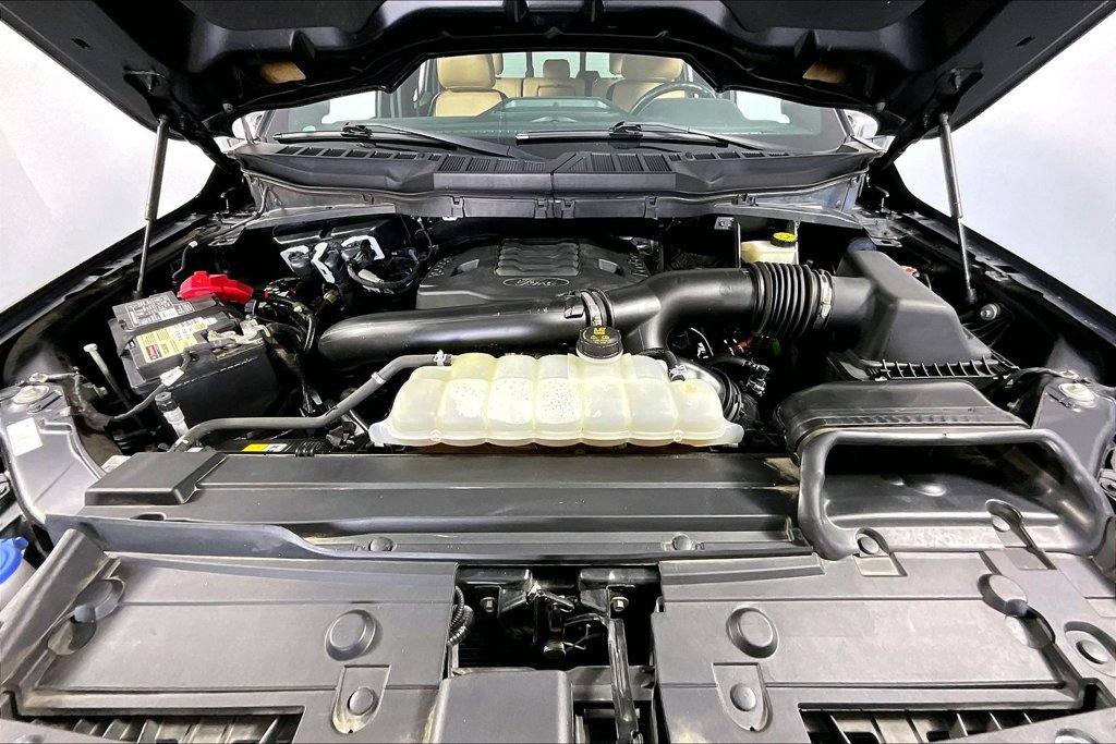 Certified 2021 Ford F150 Lariat AWD/4WD image 9