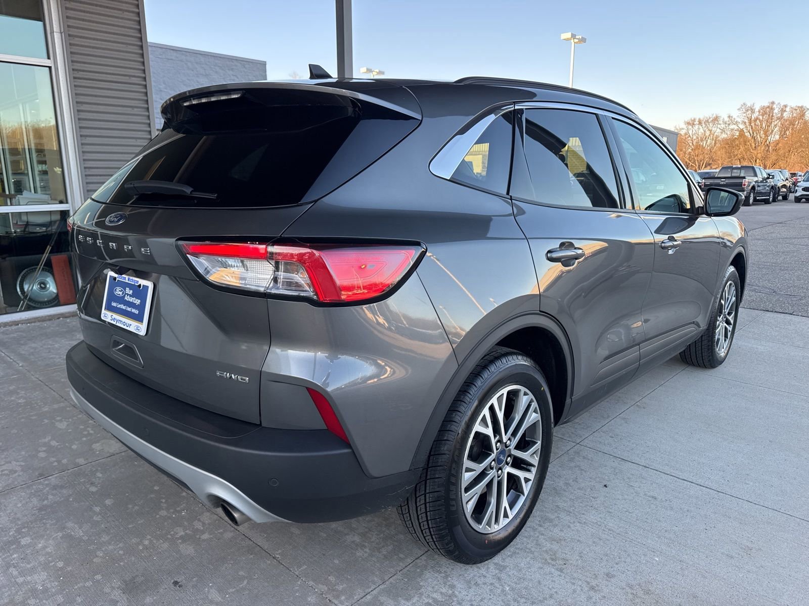 Certified 2022 Ford Escape SEL image 5