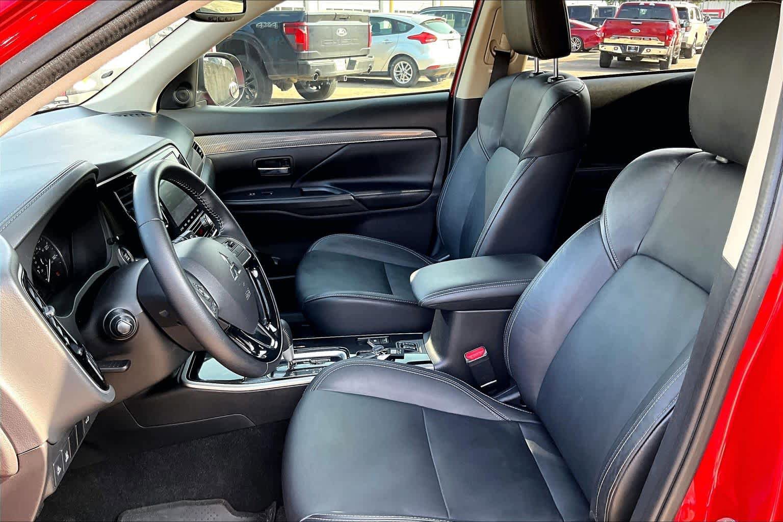 Used 2020 Mitsubishi Outlander SEL FWD image 8