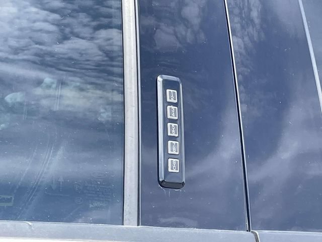 Certified 2020 Ford F250 Lariat w/ Lariat Value Package AWD/4WD image 12