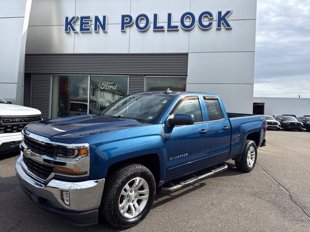 Used 2019 Chevrolet Silverado 1500 LT w/ All Star Edition AWD/4WD image 2