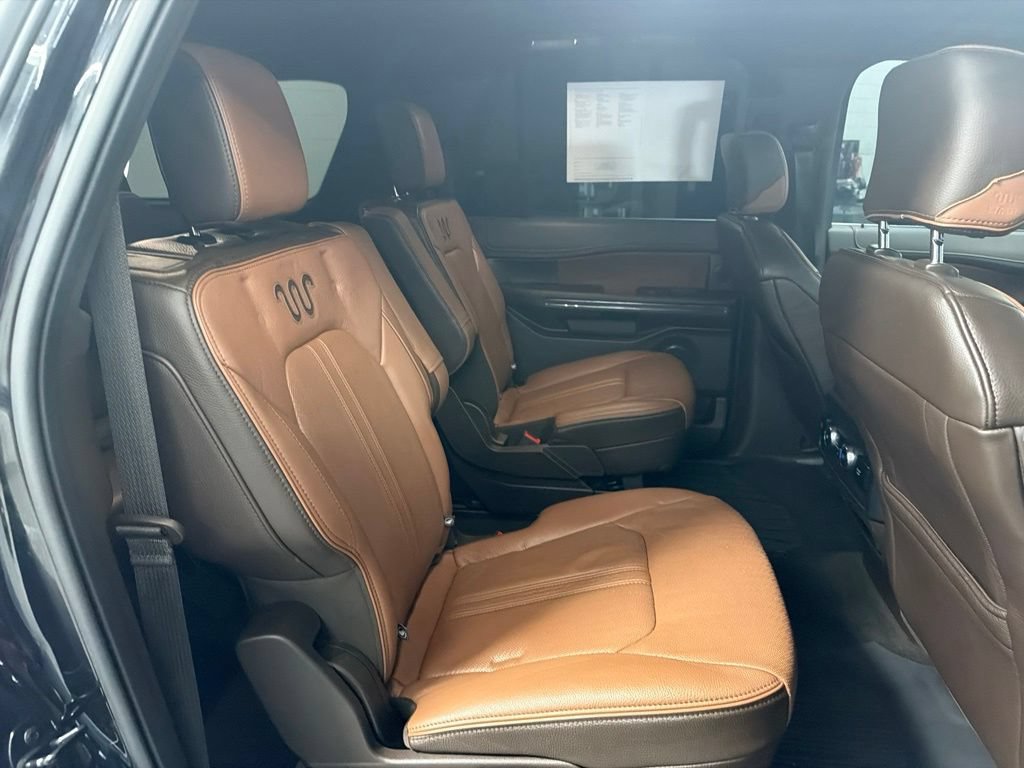Certified 2024 Ford Expedition Max King Ranch AWD/4WD image 10
