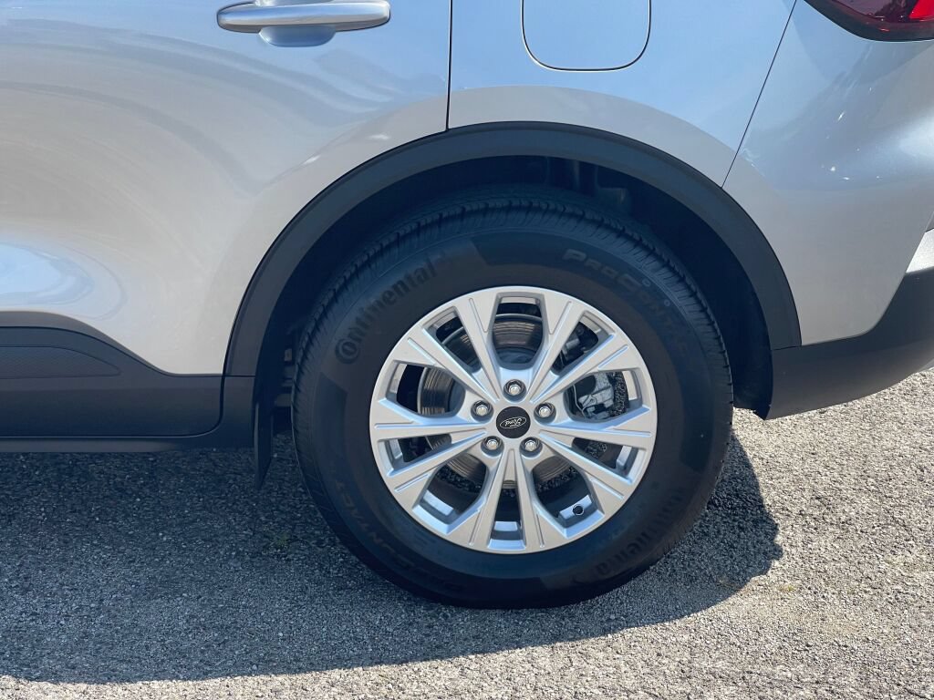 Certified 2023 Ford Escape Active AWD/4WD image 36