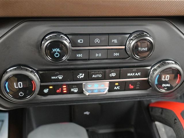 Certified 2024 Ford Bronco Heritage Edition AWD/4WD image 21