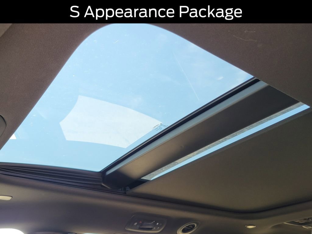 Used 2020 Chrysler Pacifica Limited w/ Advanced Safetytec Group image 28