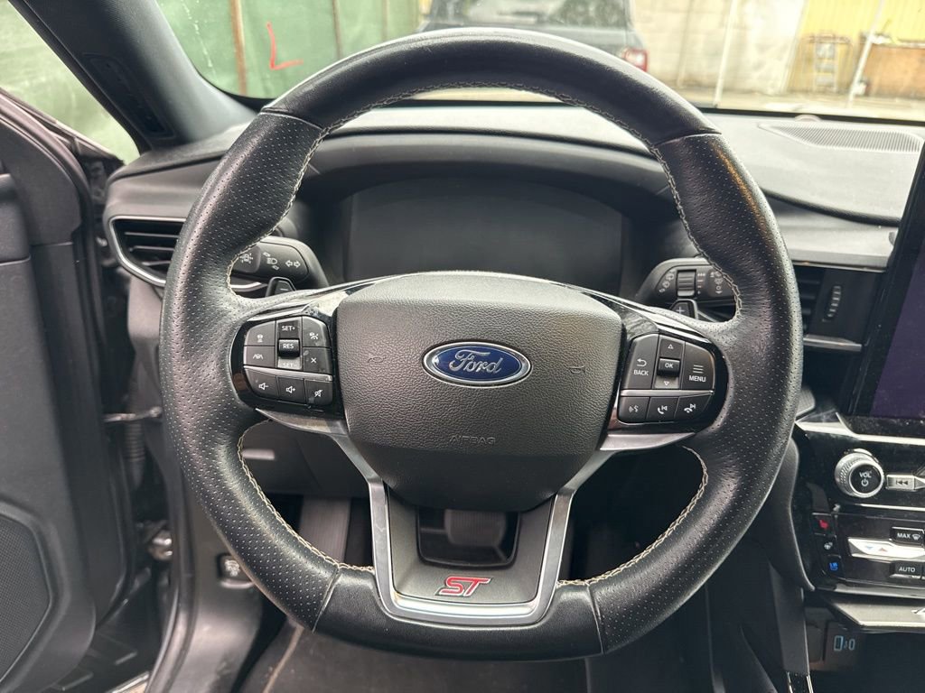 Certified 2022 Ford Explorer ST w/ Equipment Group 401A image 11