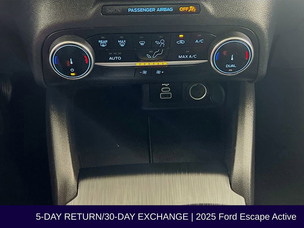 Certified 2025 Ford Escape Active image 19