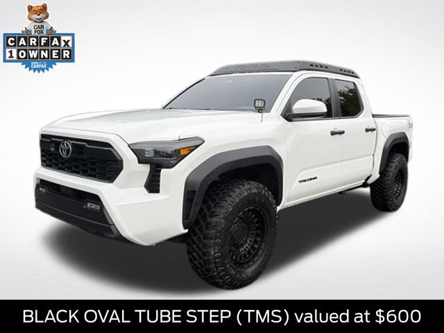 Used 2025 Toyota Tacoma TRD Off-Road AWD/4WD image 3