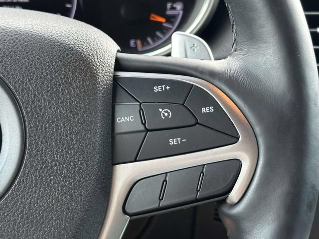 Used 2017 Jeep Grand Cherokee Altitude AWD/4WD image 27