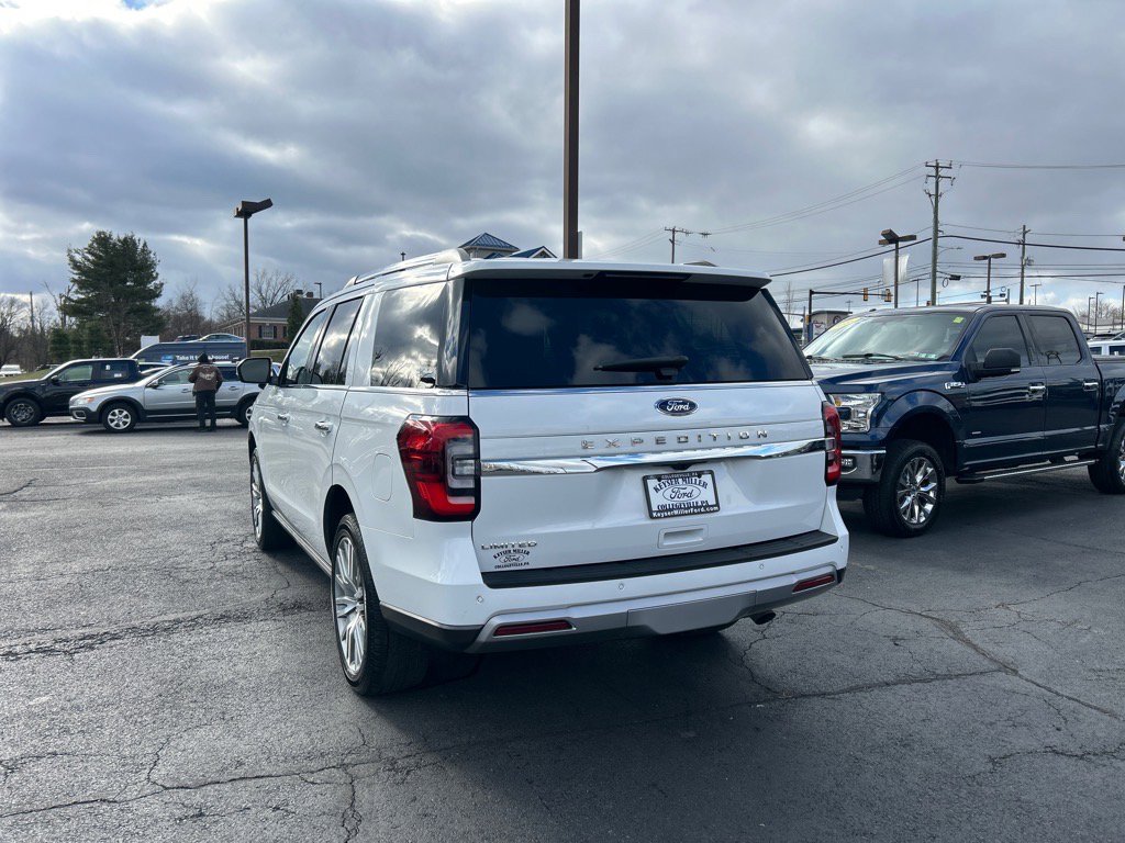 Certified 2023 Ford Expedition Limited image 13