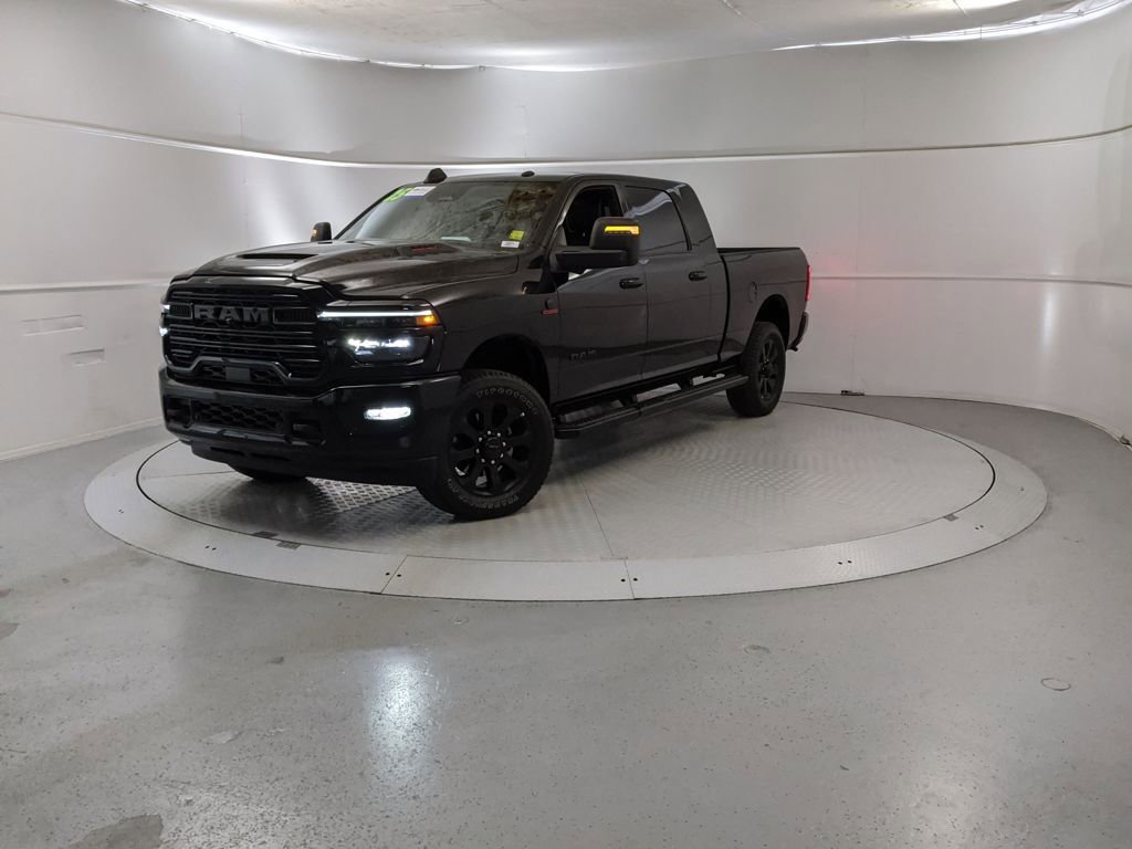 Used 2025 RAM 3500 Laramie image 7