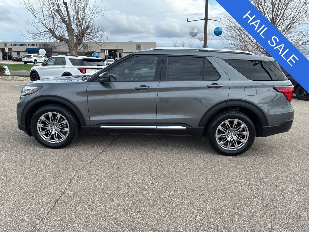 Certified 2025 Ford Explorer Platinum AWD/4WD image 5