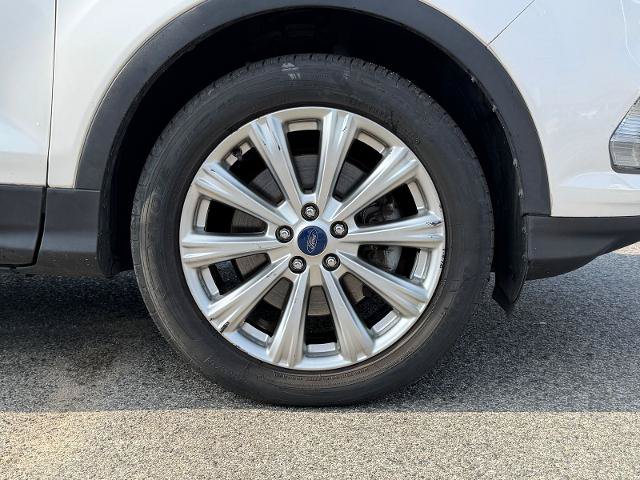 Certified 2017 Ford Escape Titanium AWD/4WD image 28
