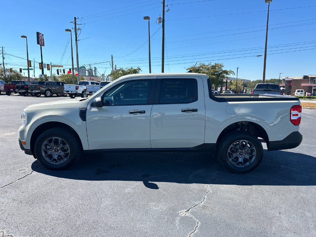 Certified 2024 Ford Maverick XLT FWD image 4